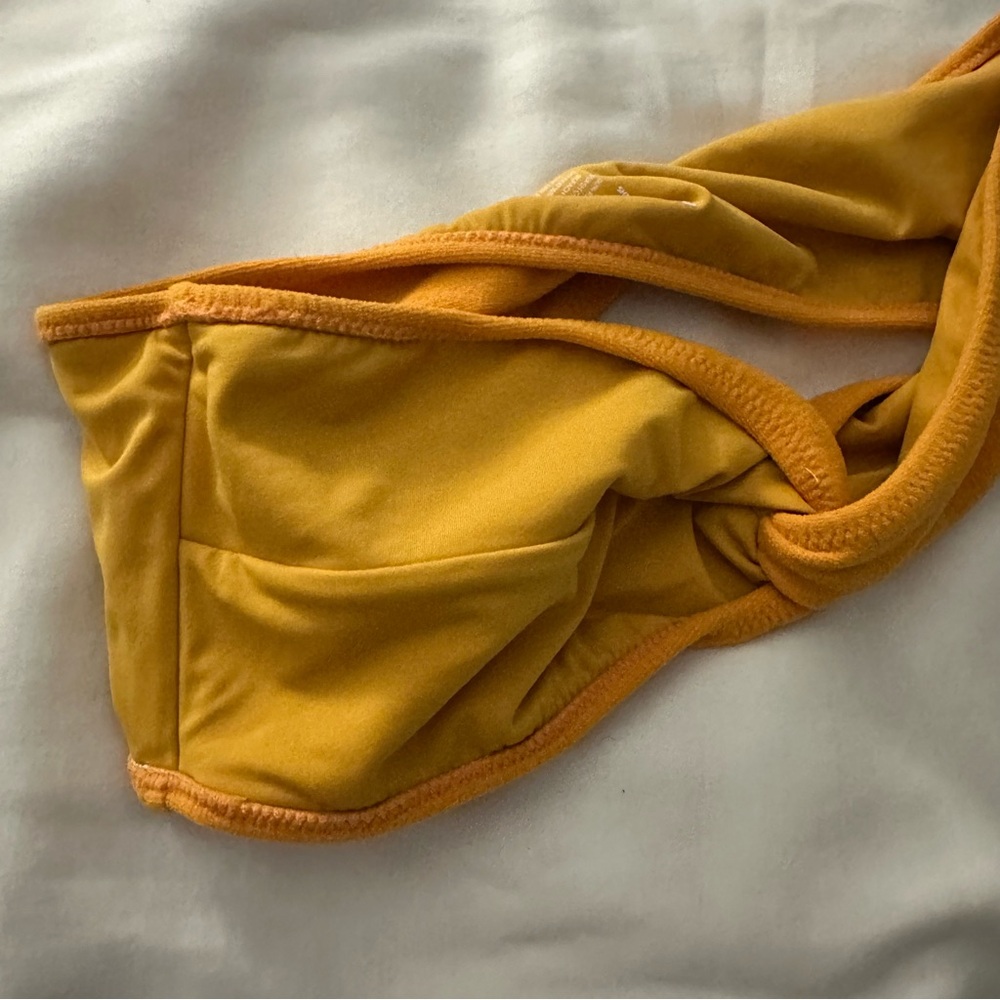 PacSun Ochre Twist Bandeau Bikini Set - Picture 7 of 7